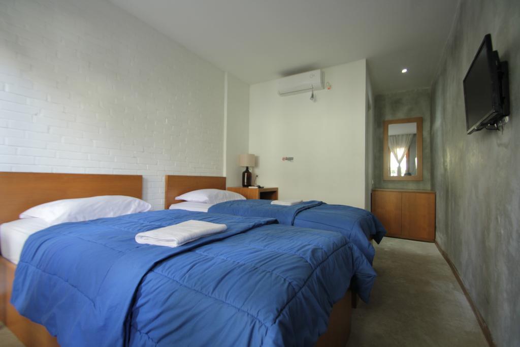 Pawon Cokelat Guesthouse Yogyakarta Værelse billede